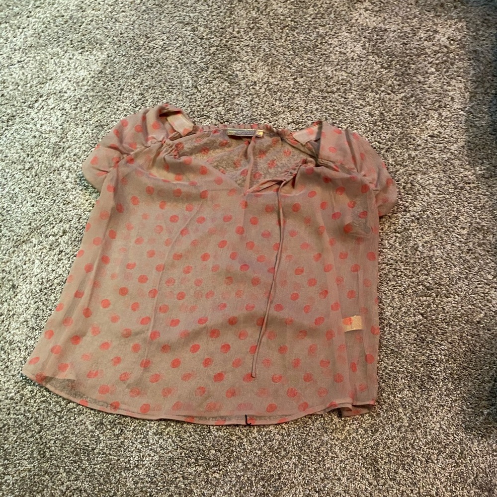 Short sleeve satin shirt